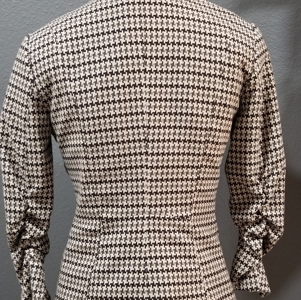 Blazer - Picture 7 of 7